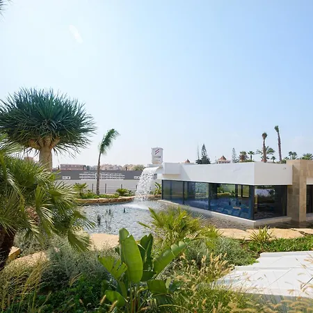 Manola Flamenca Village